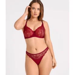 Aubade Miss Karl Soutien Gorge Corbeille Armatures Rubis 10 Aubade Miss Karl Soutien Gorge Corbeille Armatures Rubis -sous-vêtement boutique 1600x1600 aubade miss karl soutien gorge corbeille armatures rubis p4 21 16082021