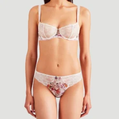 Aubade Soutien-Gorge Corbeille Reine Des Prés Jasmin 7 Aubade Soutien-Gorge Corbeille Reine Des Prés Jasmin -sous-vêtement boutique 1600x1600 aubade soutien gorge corbeille reine des pres jasmin p2 58 03022020