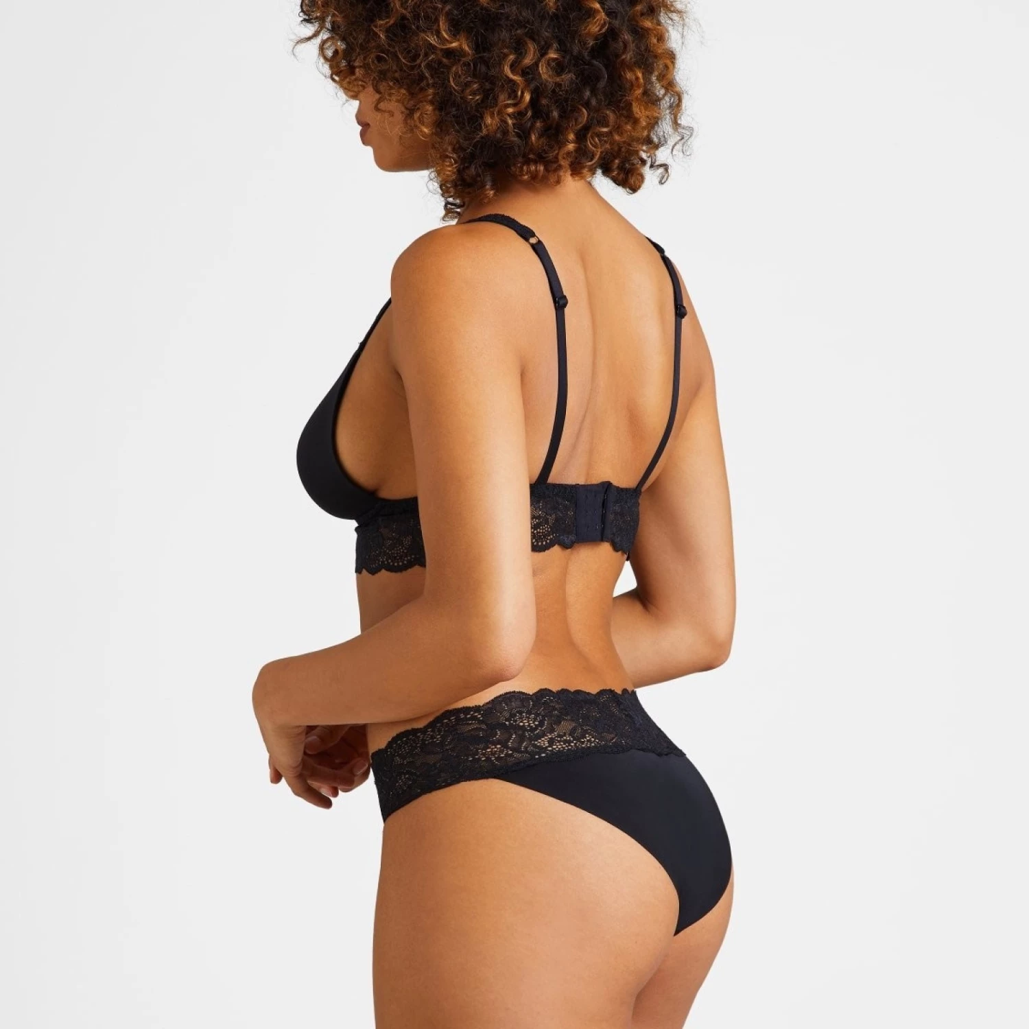 Aubade Soutien-Gorge Sans Armatures Sweetessence Noir 3 Aubade Soutien-Gorge Sans Armatures Sweetessence Noir – Image 3