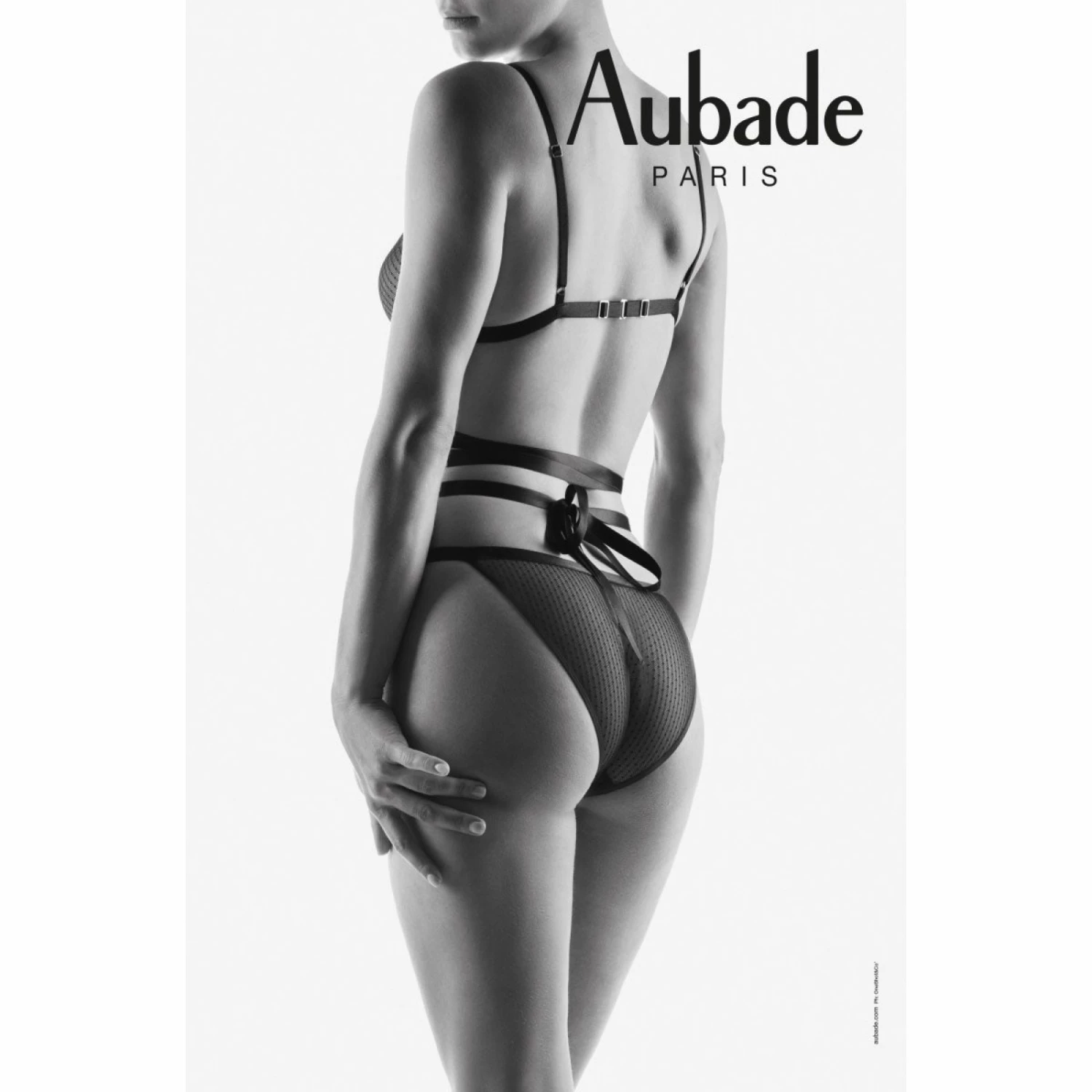 Boite à Désir AUBADE Jeux De Nuit Triangle Sans Armature Et Slip Mini-cur 2 Boite à Désir AUBADE Jeux De Nuit Triangle Sans Armature Et Slip Mini-cur – Image 2