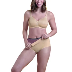 Culotte Taille Haute Anita Comfort Essentials Desert -sous-vêtement boutique 1600x1600 culotte taille haute anita comfort essentials desert p4 13 08092021